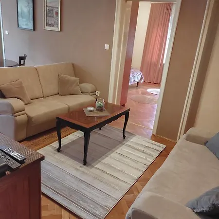 Apartment Center 1